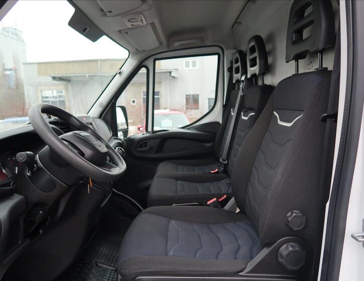 Iveco Daily Ostatní 2,3 l 115 kw