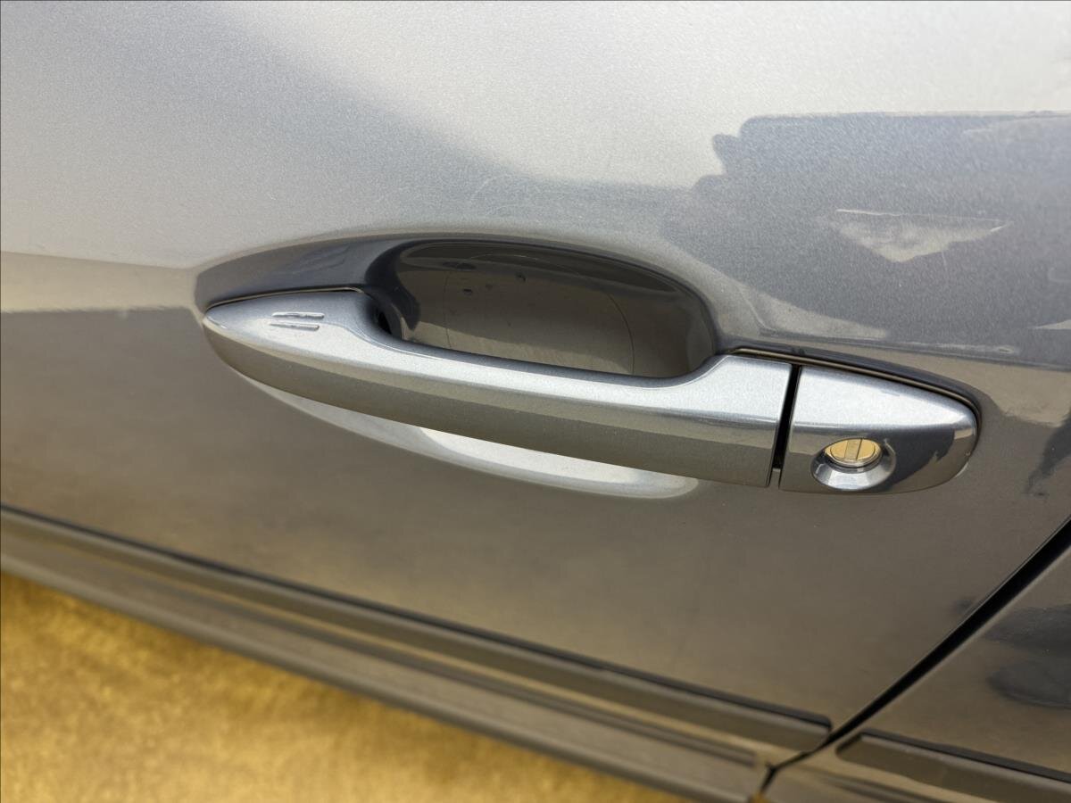 Subaru Outback Kombi 2,5 l 124 kw