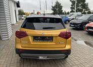 Suzuki Vitara 5