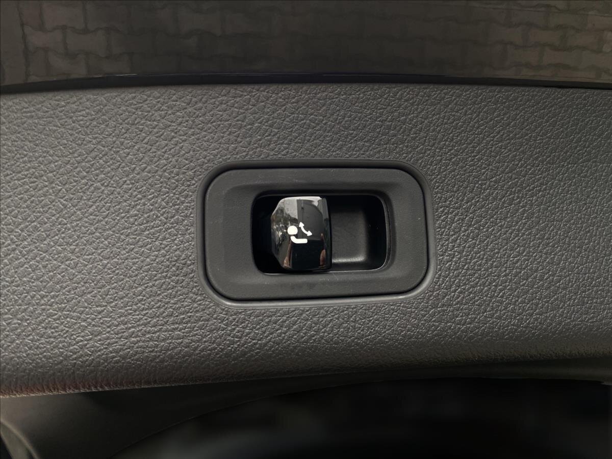 Mercedes-Benz GLC SUV 2,0 l 150 kw