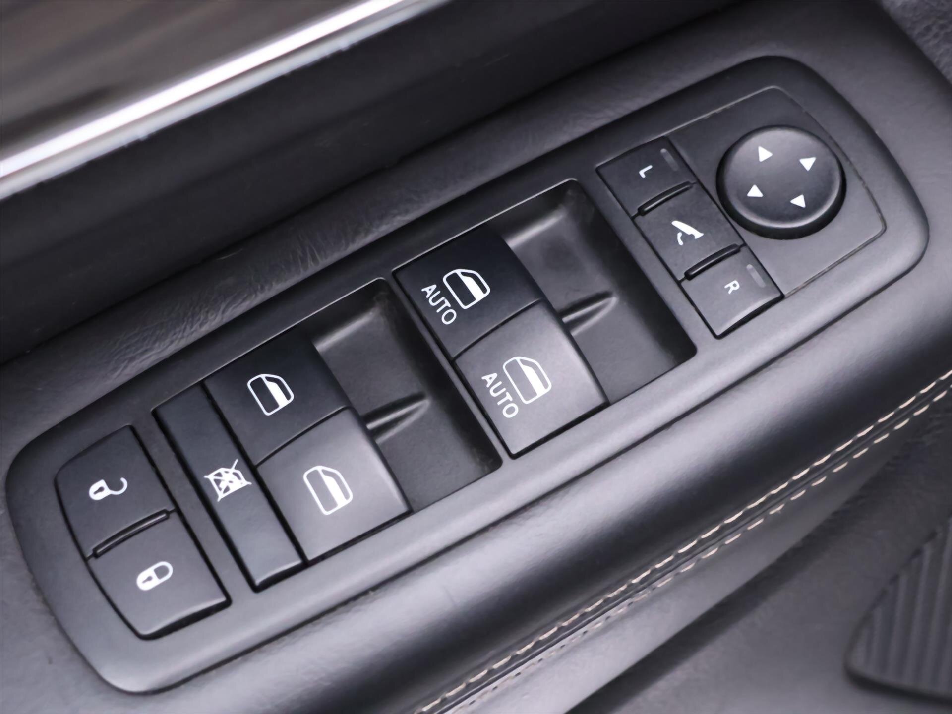 Jeep Grand Cherokee SUV / Terénní 3,0 l 184 kw