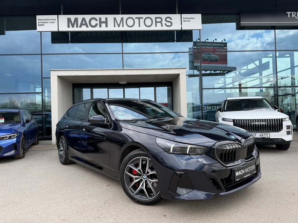 BMW Řada 5 Kombi 3,0 l 360 kw