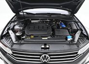 Volkswagen Passat 9