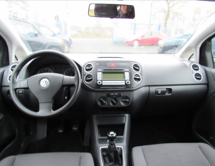 Volkswagen Golf Plus 11