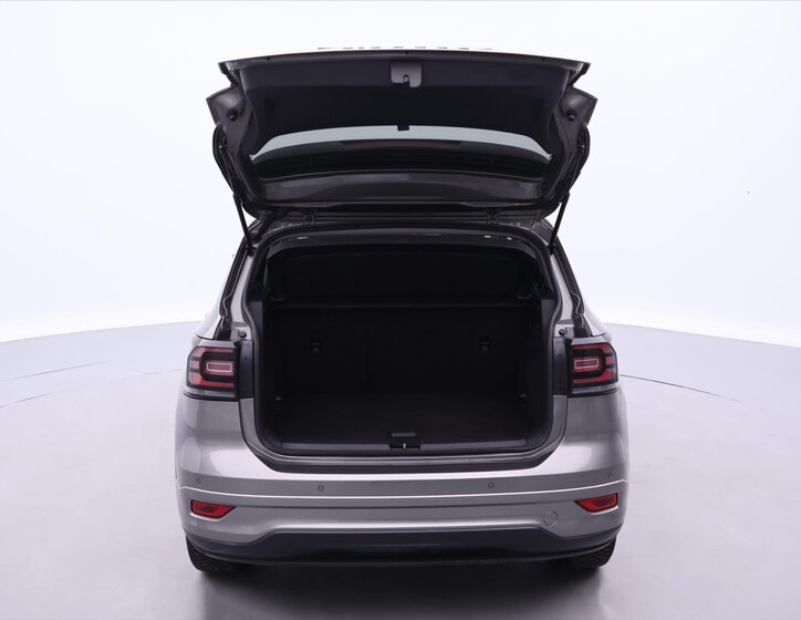 Volkswagen T-Cross 9