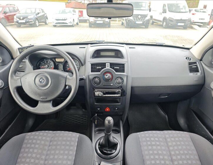 Renault Mégane Sedan / Limuzína 1,4 l 72 kw