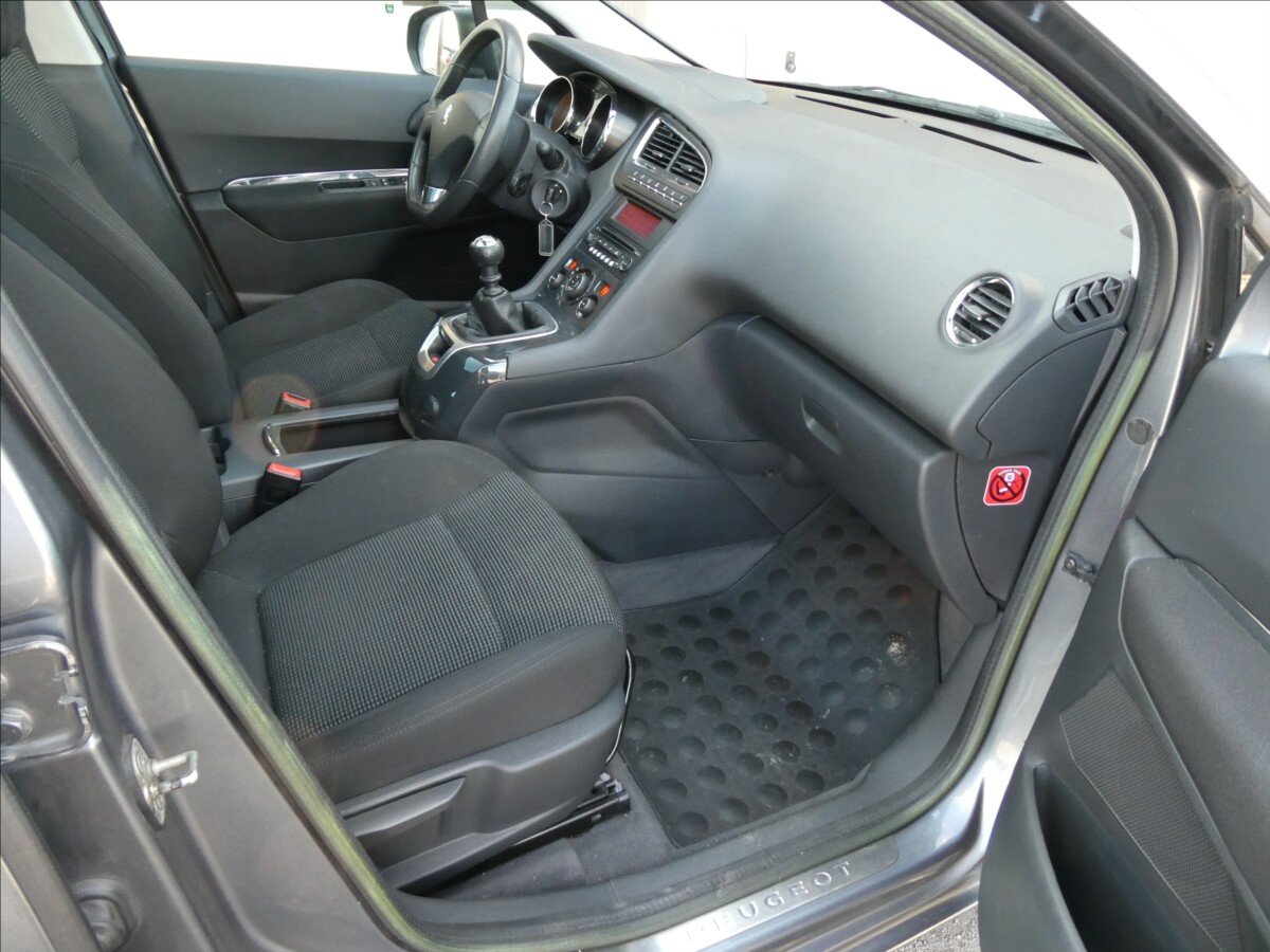 Peugeot 5008 MPV 1,6 l 115 kw