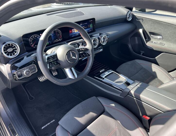 Mercedes-Benz Třídy A 9