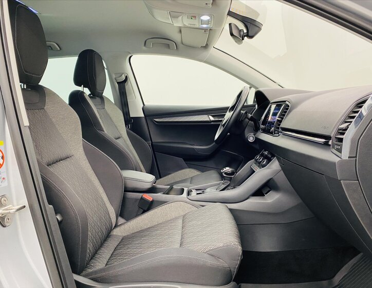 Škoda Karoq SUV / Terénní 1,5 l 110 kw