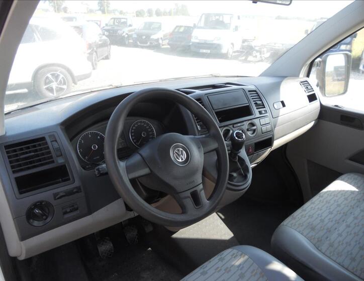 Volkswagen Transporter 13