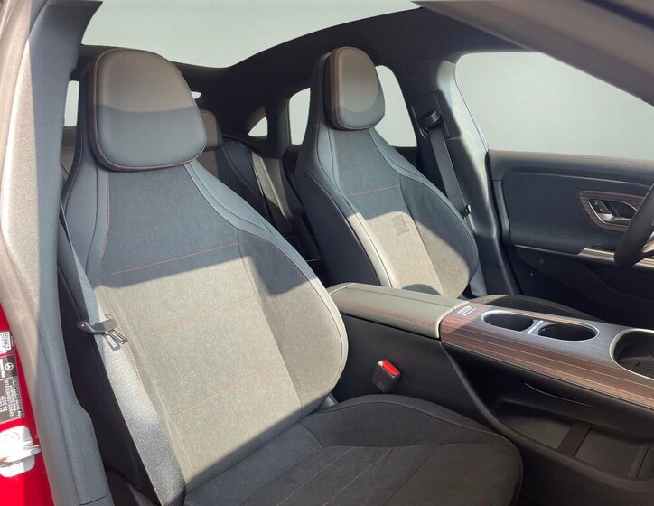 Mercedes-Benz CLA Kupé 1,5 l 140 kw