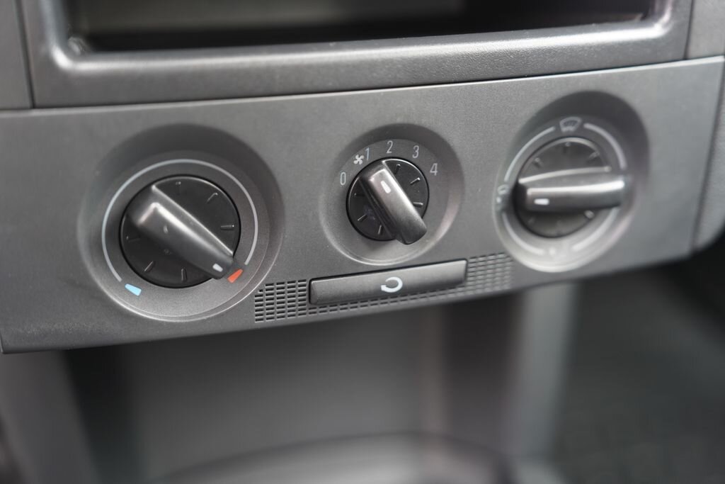 Škoda Fabia Sedan / Limuzína 1,2 l 47 kw