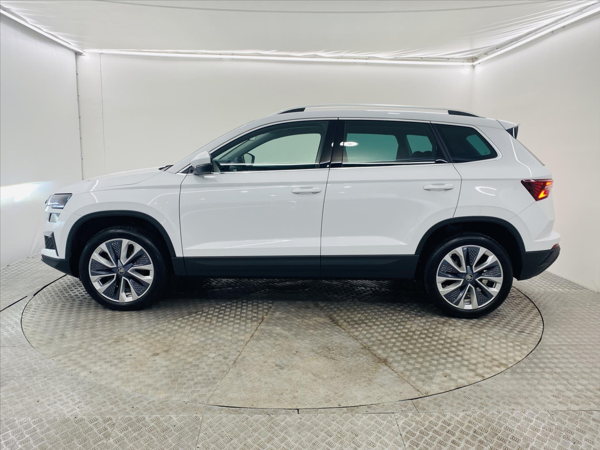 Škoda Karoq SUV 1,5 l 110 kw