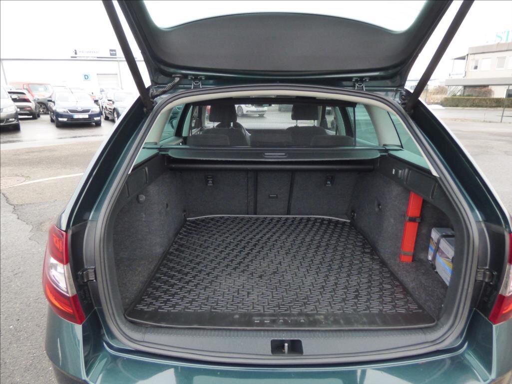 Škoda Octavia Kombi 2,0 l 110 kw