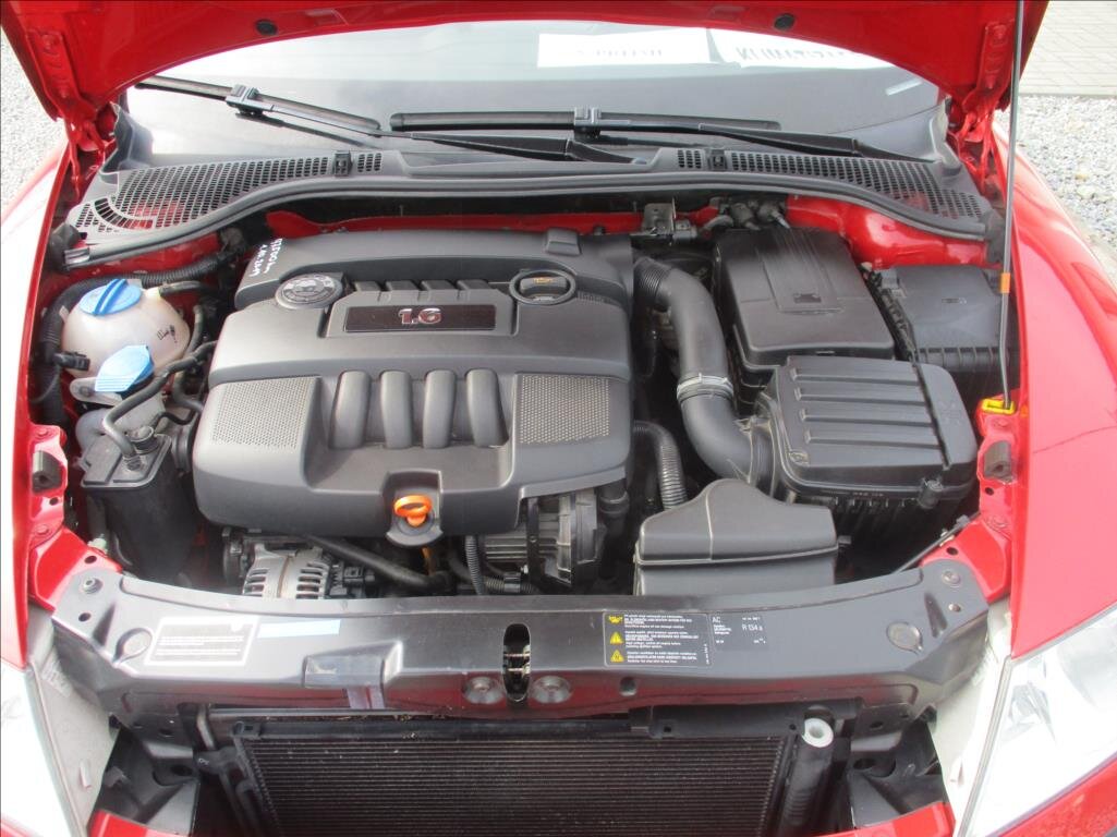 Škoda Octavia Sedan / Limuzína 1,6 l 75 kw