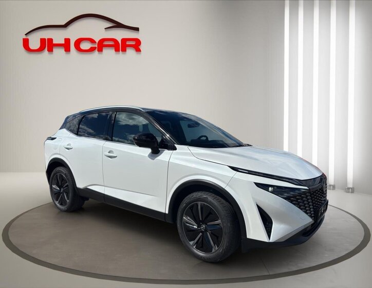 Nissan Qashqai SUV / Terénní 1,3 l 116 kw