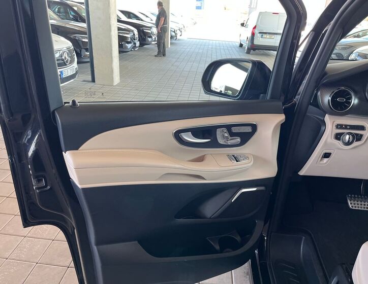 Mercedes-Benz Třídy V 9