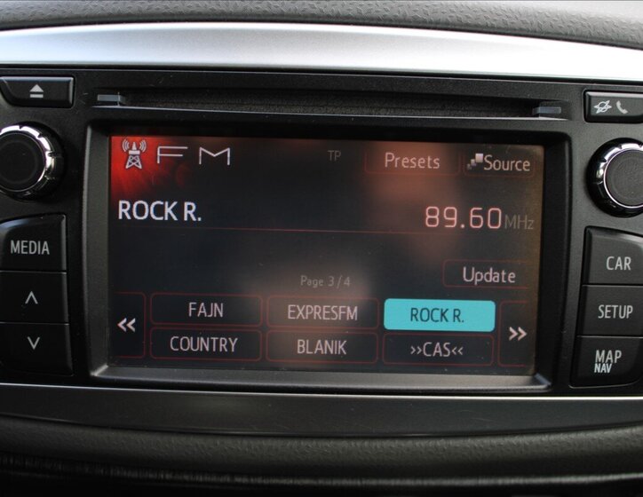 Toyota Yaris Hatchback 998,0 51 kw