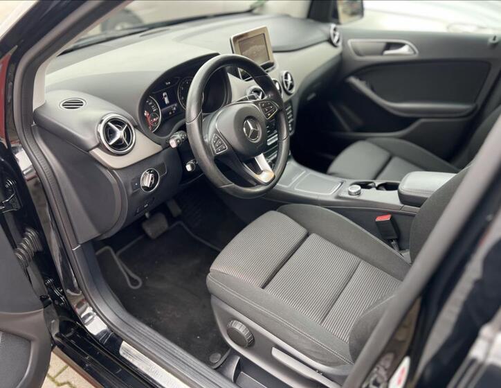 Mercedes-Benz Třídy B 11