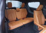 Chrysler Pacifica 15