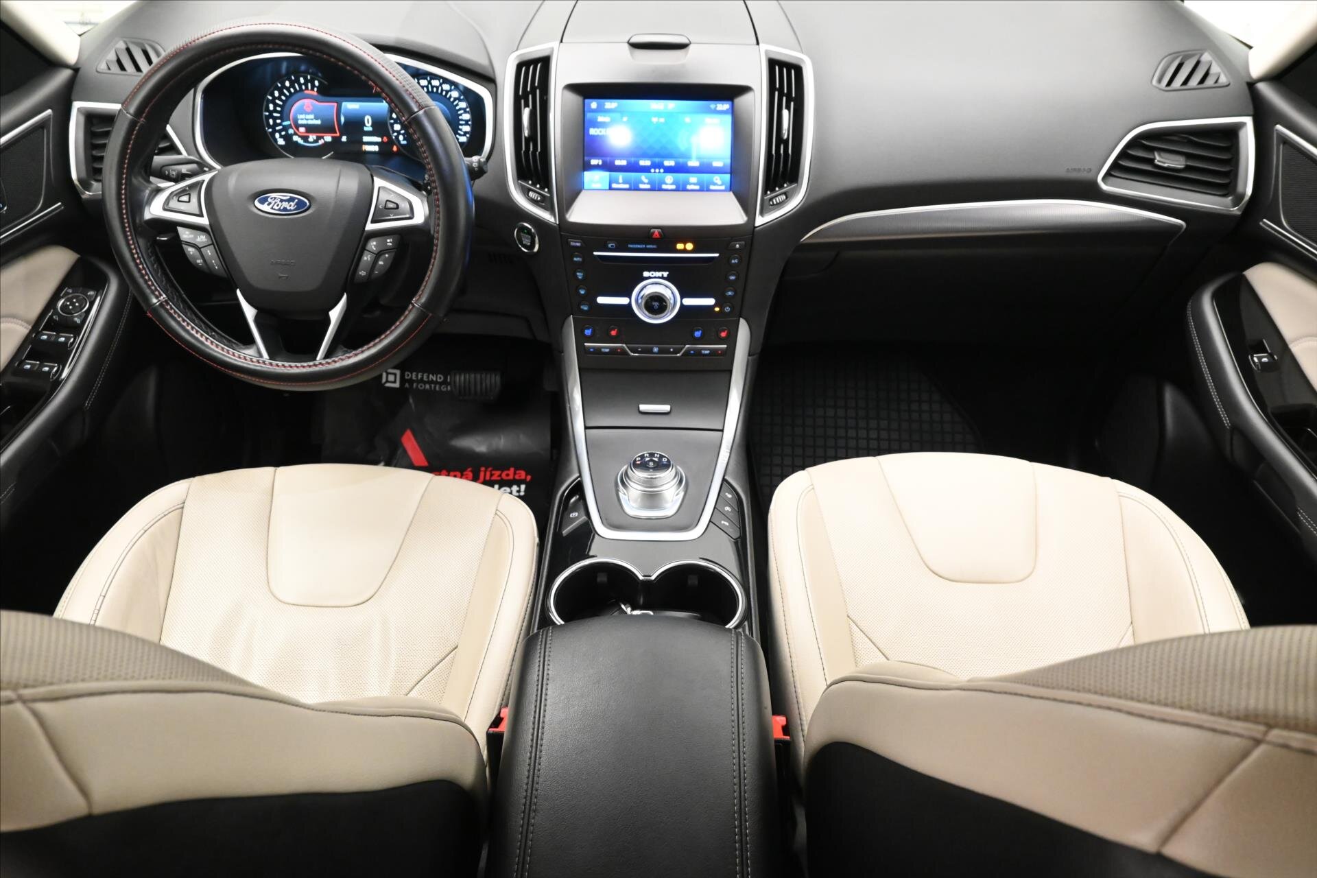 Ford S-MAX MPV 2,0 l 140 kw