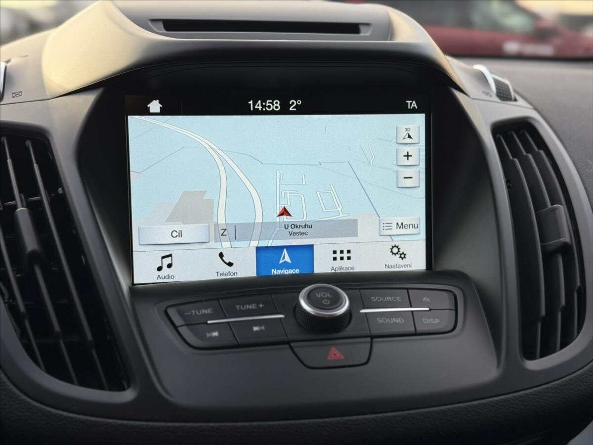 Ford Kuga SUV / Terénní 2,0 l 110 kw