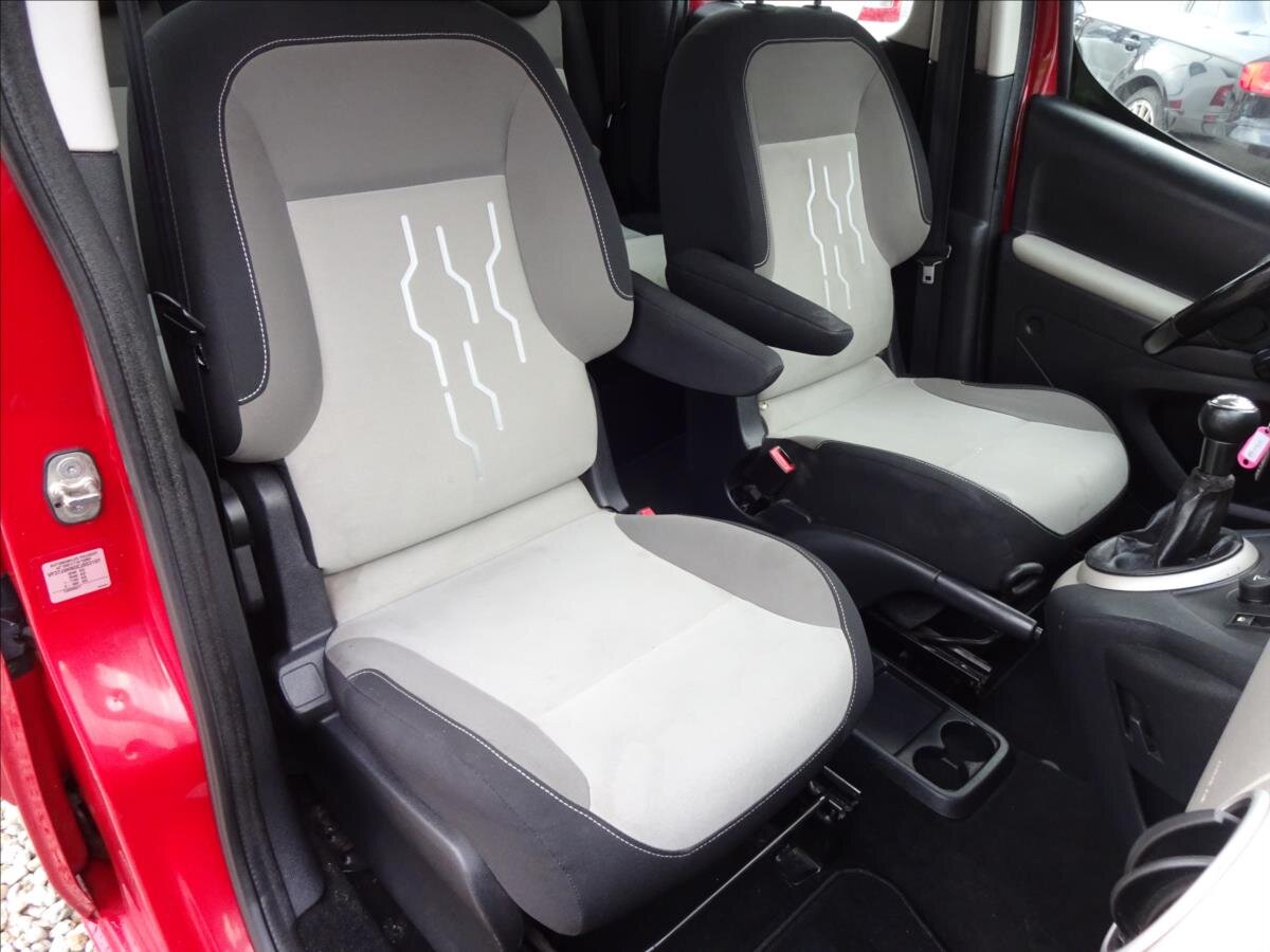 Peugeot Partner Tepee Kombi 1,6 l 55 kw