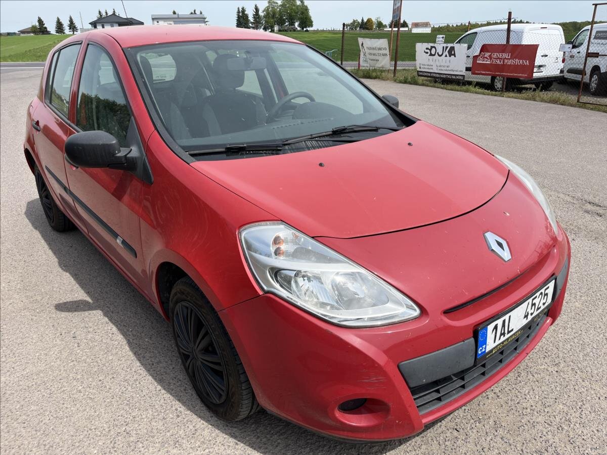 Renault Clio Hatchback 1,1 l 48 kw
