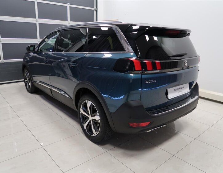 Peugeot 5008 Kombi 2,0 l 130 kw