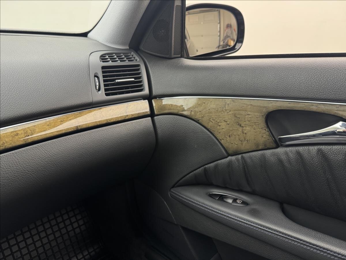 Mercedes-Benz Třídy E Kombi 3,0 l 170 kw