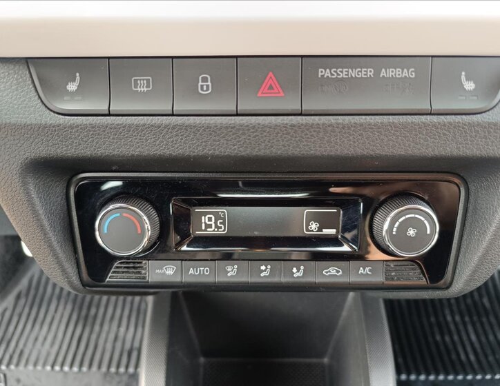 Škoda Fabia Hatchback 999,0 70 kw