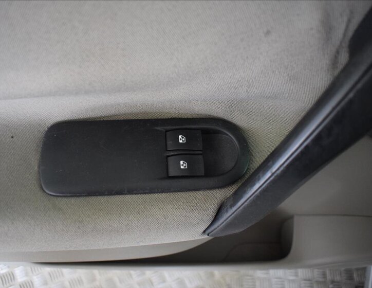 Renault Scénic MPV 1,6 l 83 kw