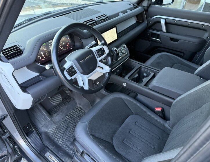 Land Rover Defender SUV / Terénní 3,0 l 183 kw