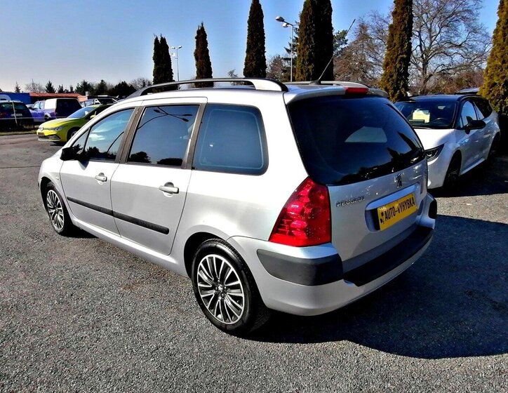 Peugeot 307 Kombi 1,6 l 80 kw