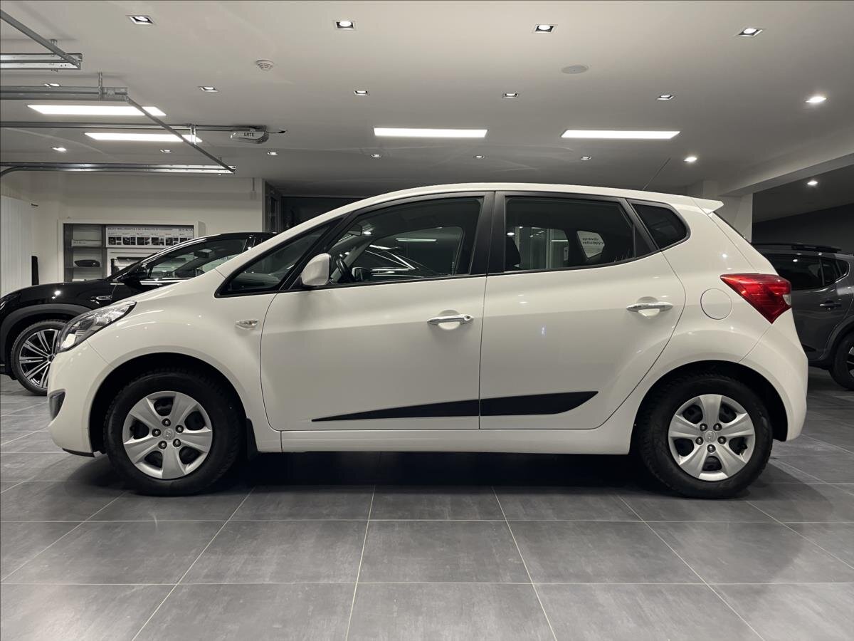 Hyundai ix20 MPV 1,4 l 66 kw