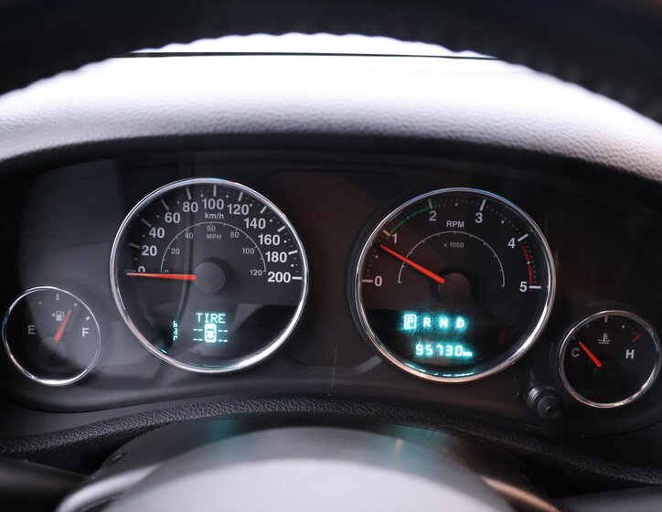 Jeep Wrangler SUV / Terénní 2,8 l 147 kw