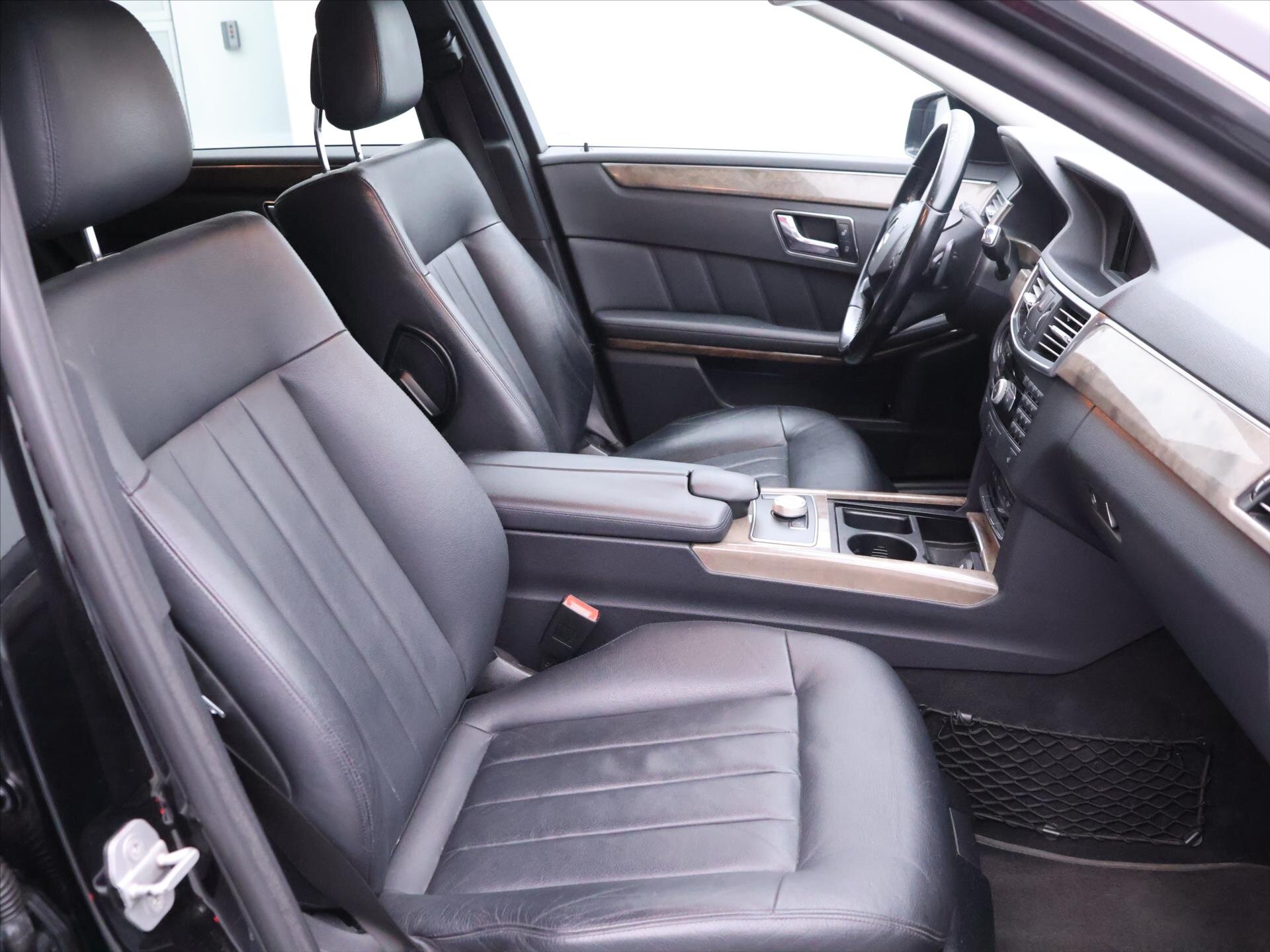 Mercedes-Benz Třídy E Kombi 3,0 l 170 kw