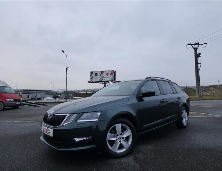 Škoda Octavia Kombi 2,0 l 110 kw
