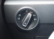 Volkswagen T-Roc CUV 1,5 l 110 kw