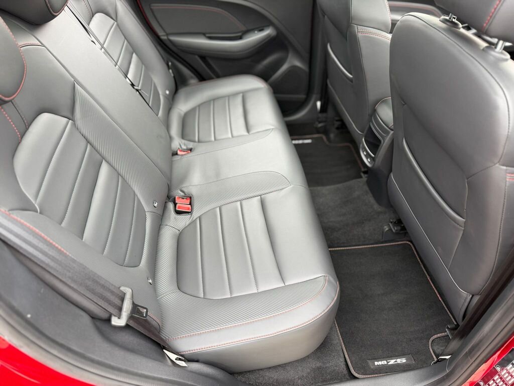 MG ZS SUV / Terénní 999,0 82 kw