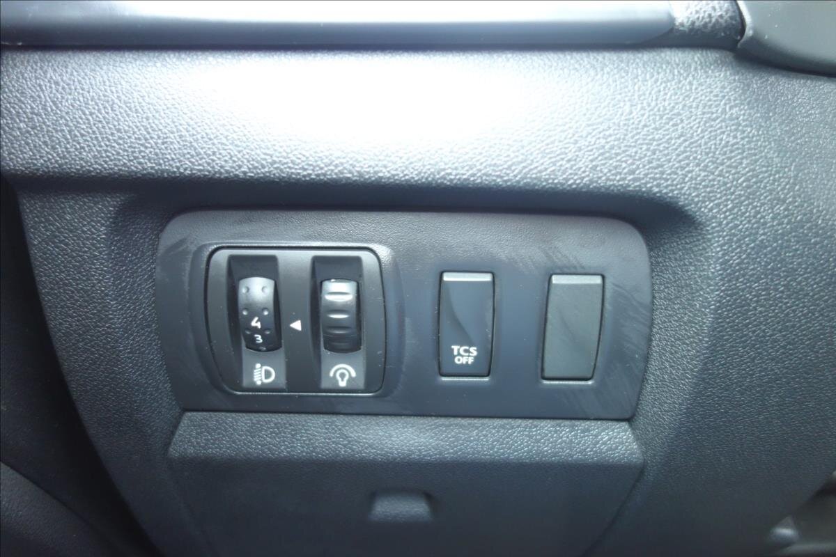 Renault Fluence Sedan / Limuzína 1,6 l 82 kw