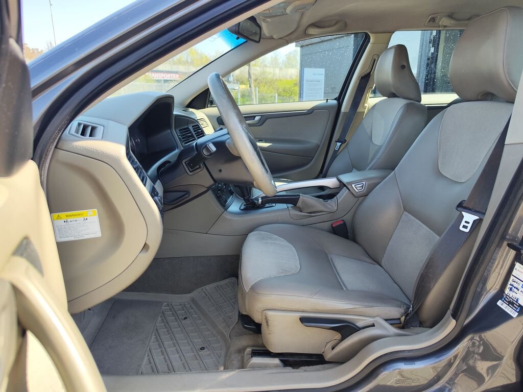 Volvo XC70 Kombi 2,4 l 120 kw