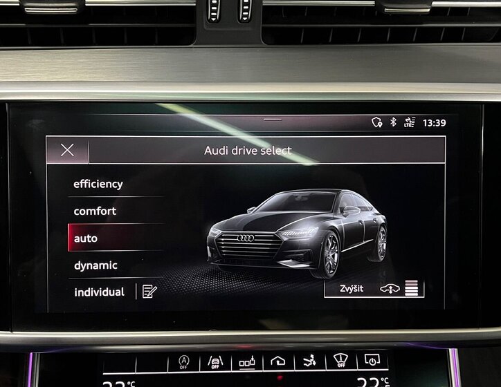 Audi A7 Sedan / Limuzína 3,0 l 210 kw