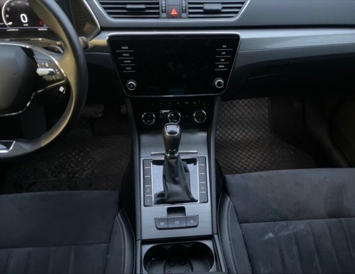 Škoda Superb Kombi 2,0 l 110 kw