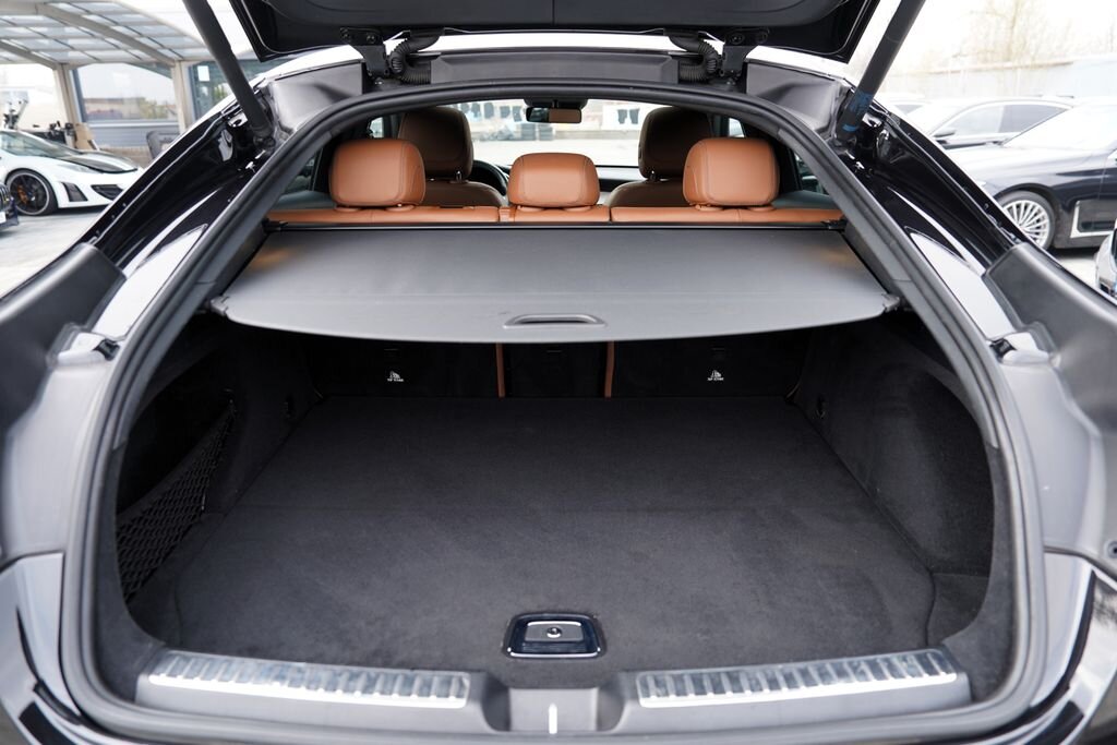 Mercedes-Benz GLC SUV / Terénní 2,0 l 143 kw