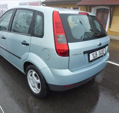 Ford Fiesta 10