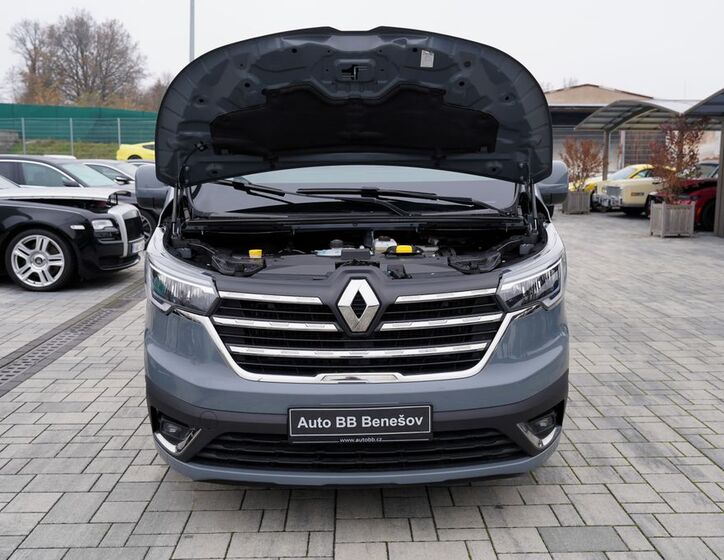 Renault Trafic 9