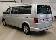 Volkswagen Caravelle Kombi 2,0 l 110 kw