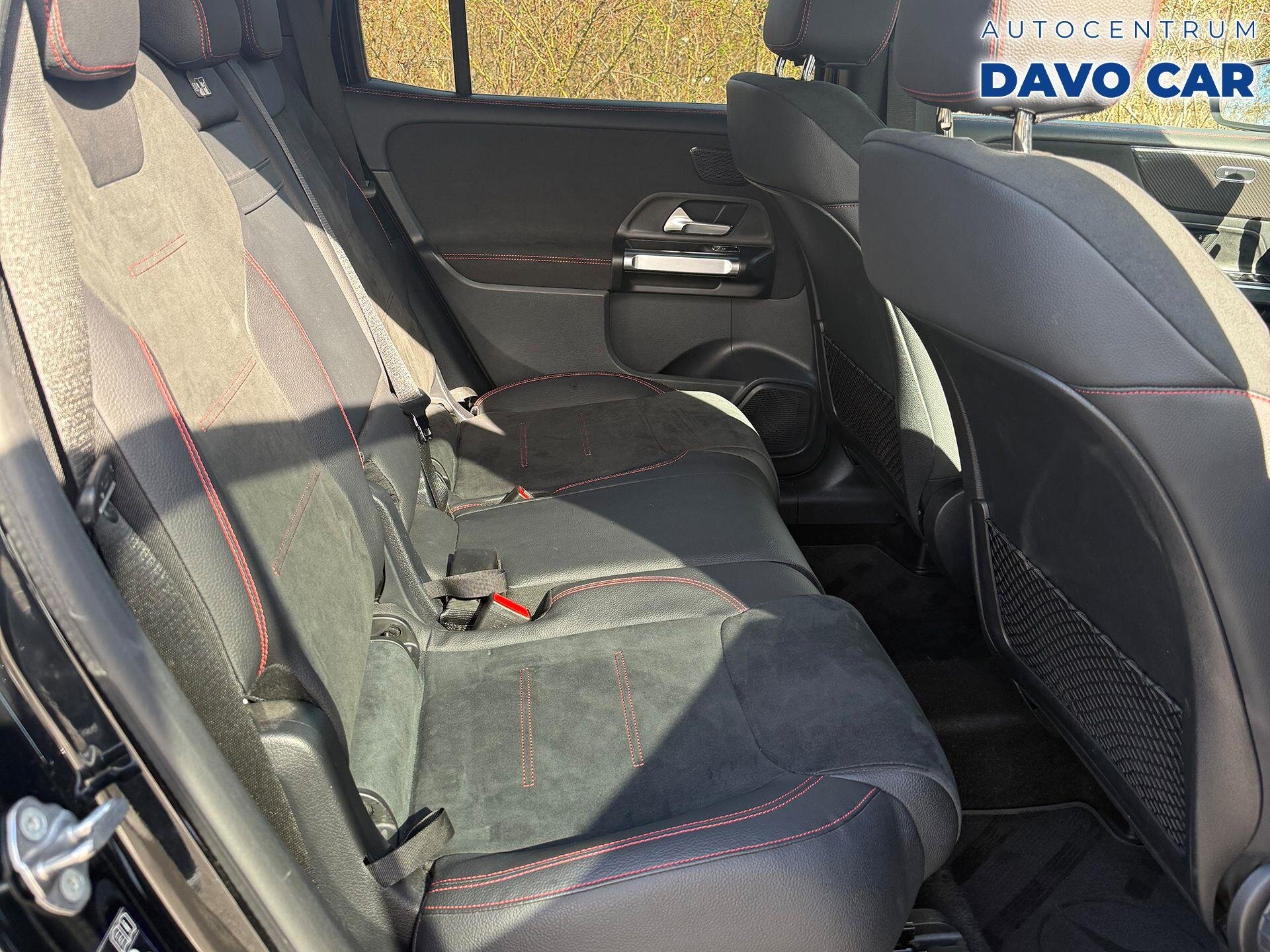 Mercedes-Benz GLB SUV / Terénní 2,0 l 110 kw