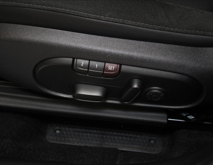 Mini Countryman SUV / Terénní 1,5 l 100 kw